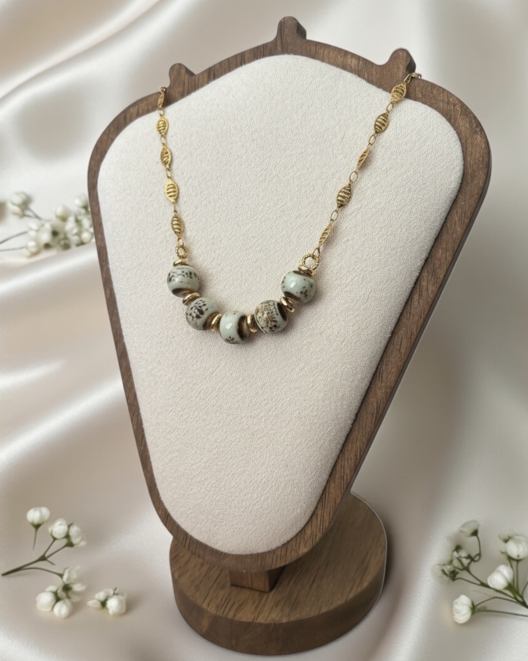 Collier talisman Terre de Sienne